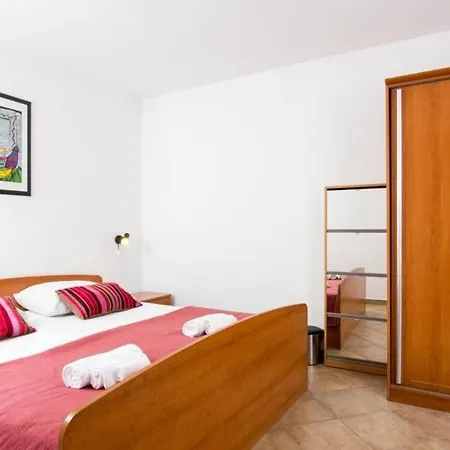 Silencia - Two-bedroom With Private Pool And Sea View * ترستينيك